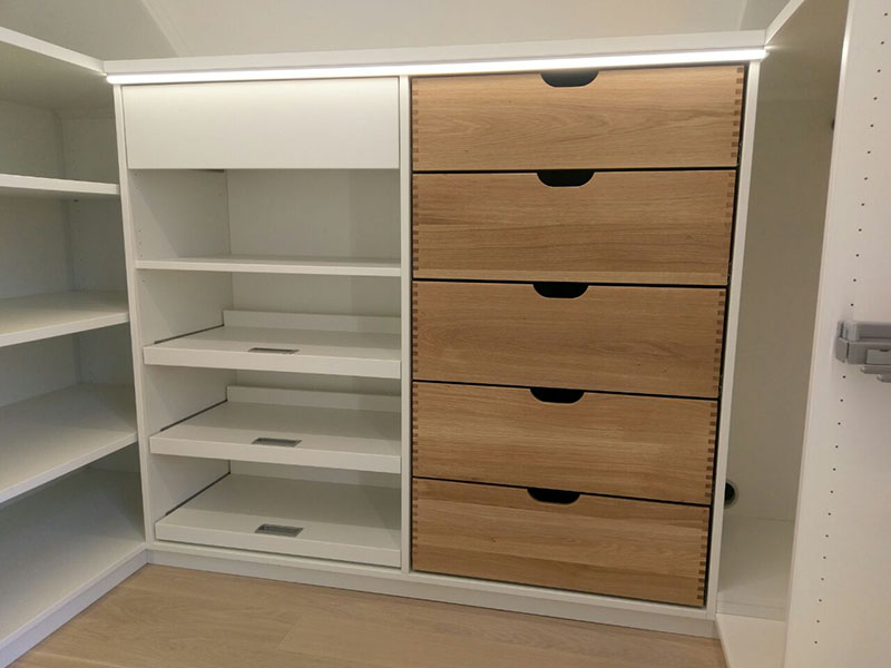 Dachschräge - Einbauschrank - Koeln Bonn